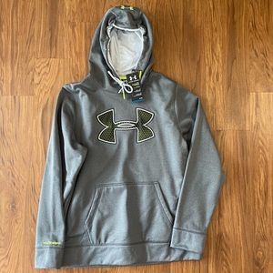 Under Armour sweatshirt